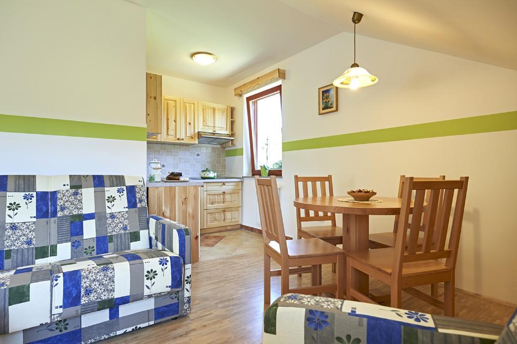 Apartments Organic Tourist Farm Gradisnik Prevalje Zewnętrze zdjęcie